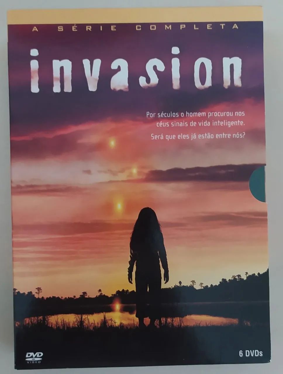 Invasion (2005) - A Série Completa - 6 DVDs