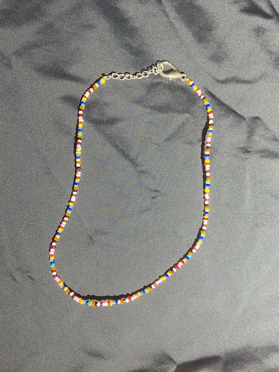 colar colorido miçangas choker - Foto 3