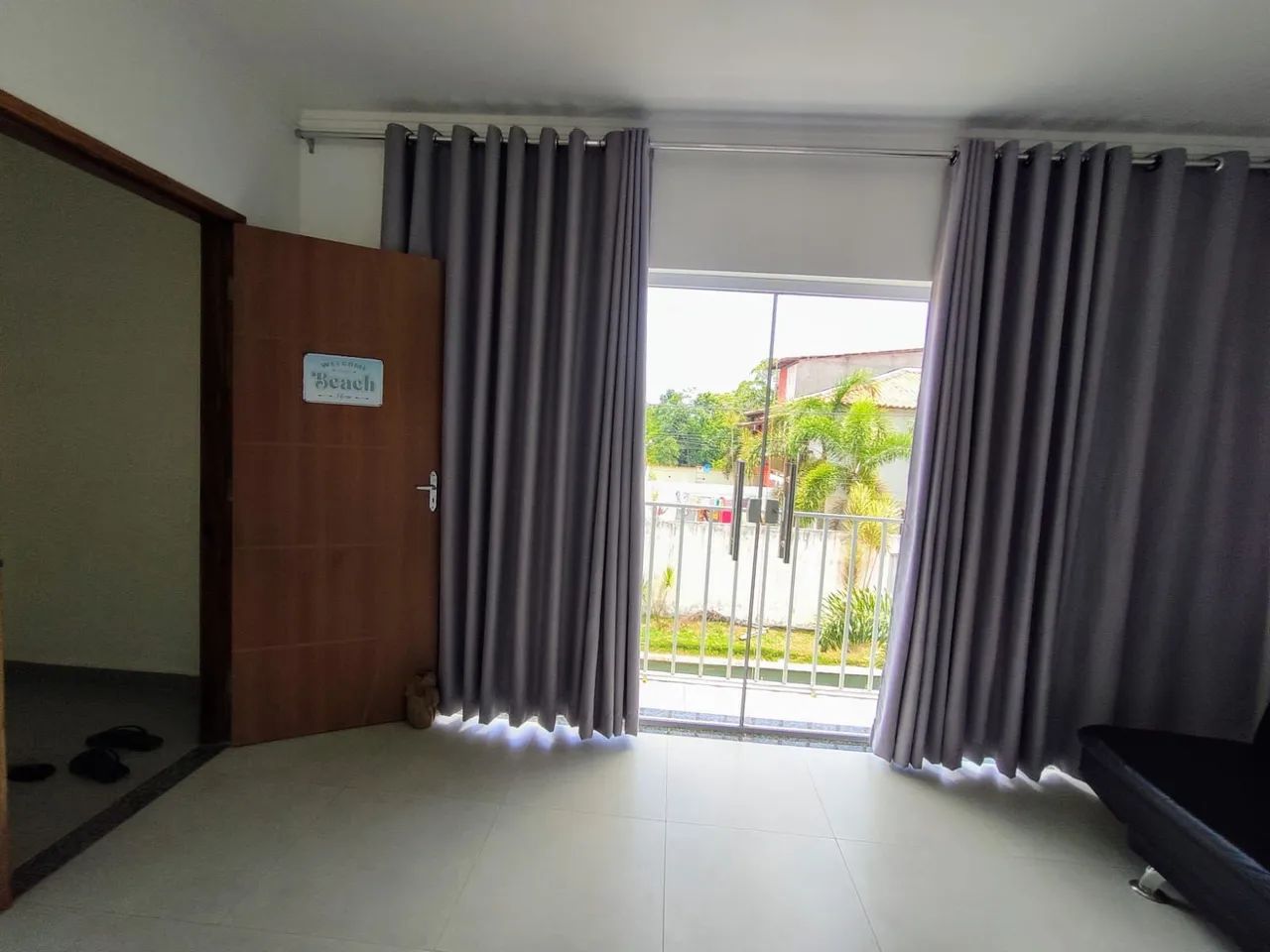 Apartamento para até 2 PESSOAS  a 1,4 km das praias e centro comercial 