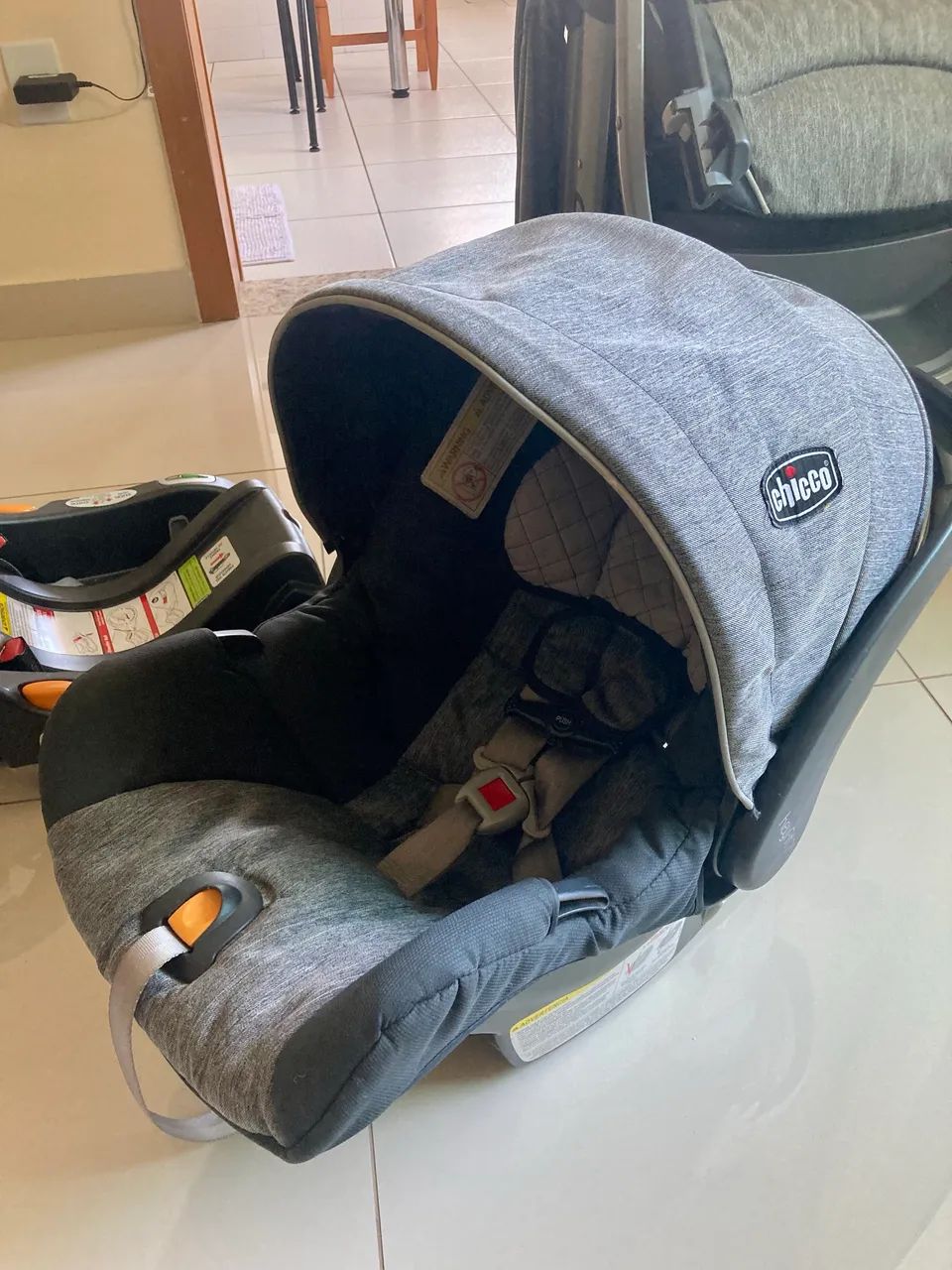 Conjunto Carrinho + Bebe Conforto Chicco - Foto 3