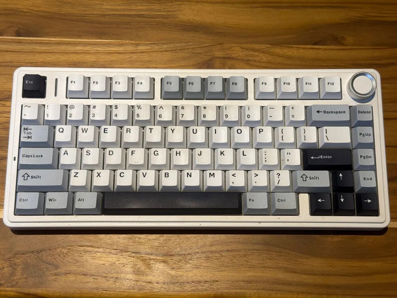 Teclado AULA F75
