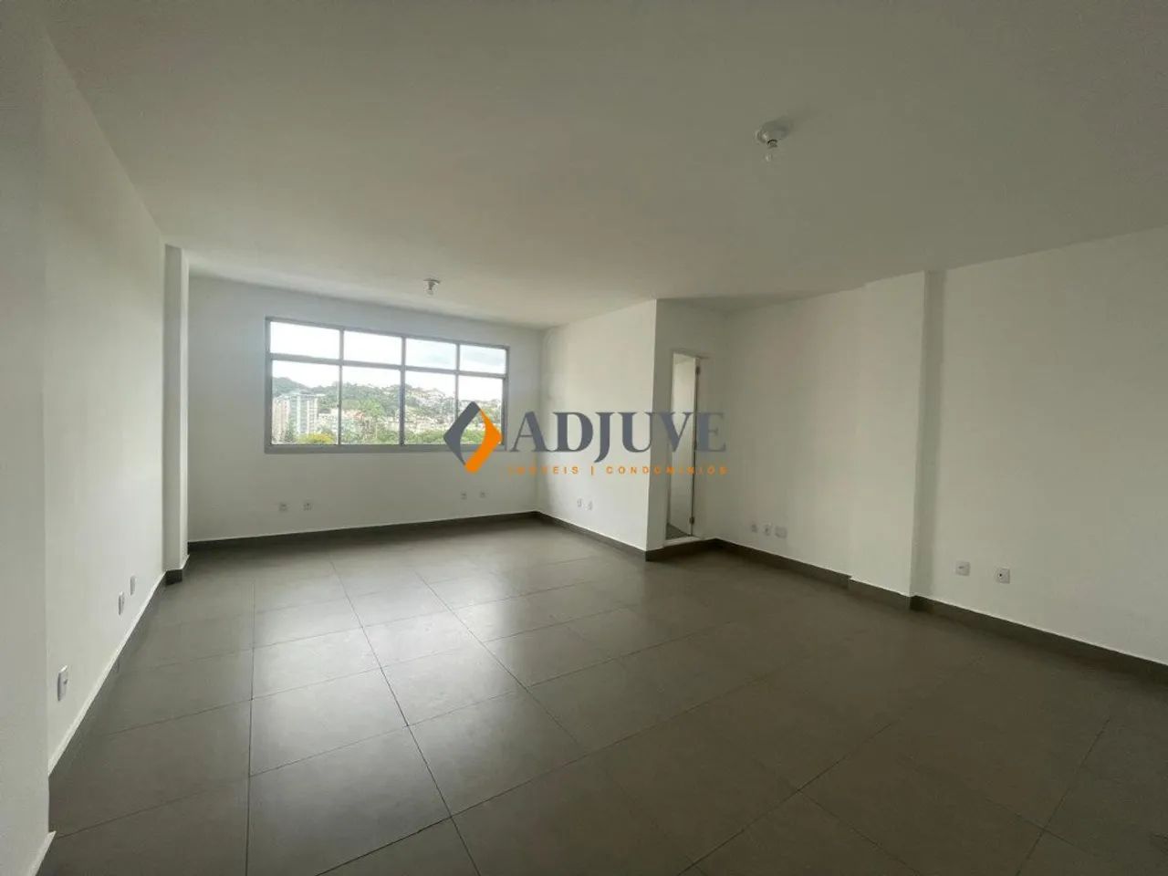 Sala comercial para locação