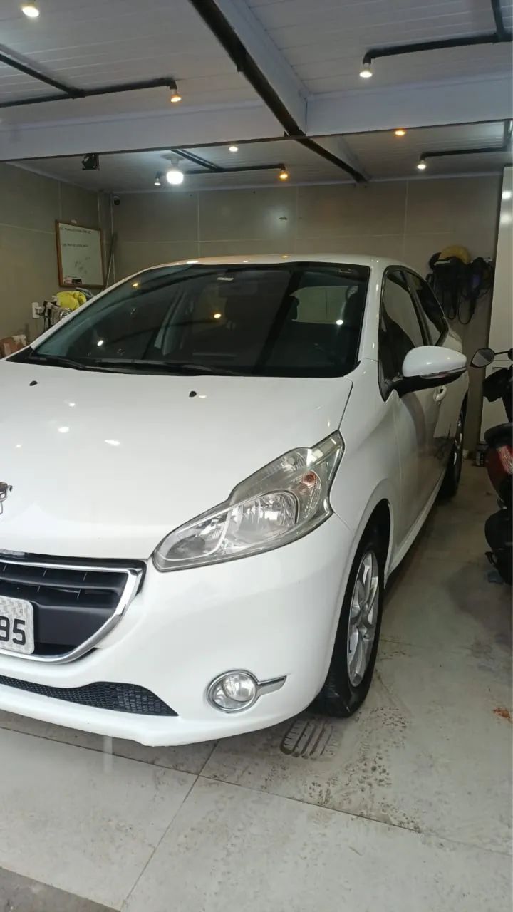 Peugeot 208 Active/active Pack 1.5 Flex 8V 5P 2015