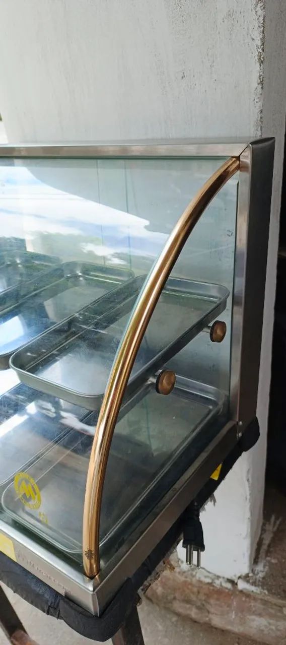 Vendo excelente vitrine estufa para salgados 