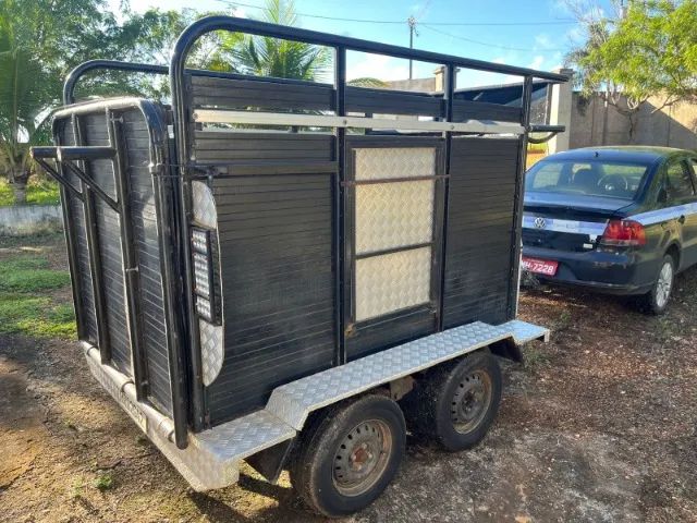 Vendo Reboque para 02 cavalos - Foto 4