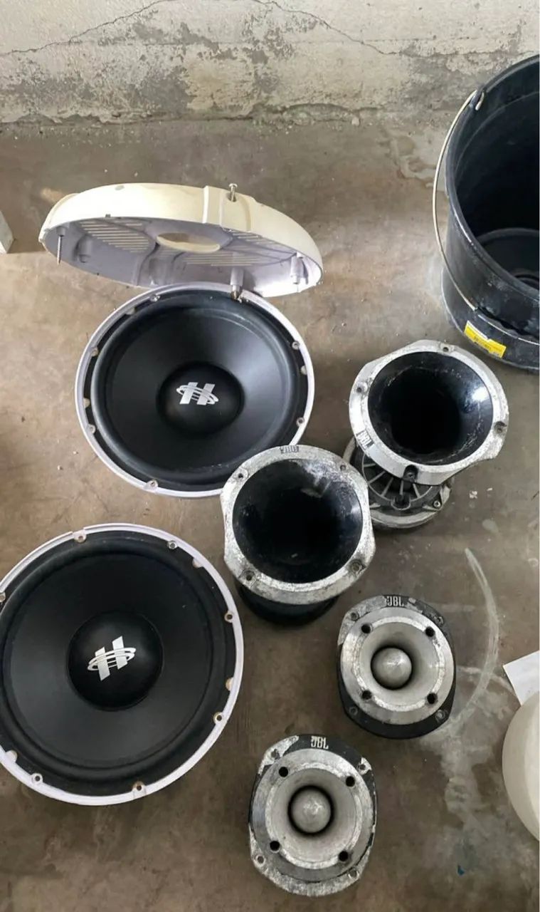 caixa trio - Aparelhos de Som - Marechal Deodoro 1478684816 | OLX