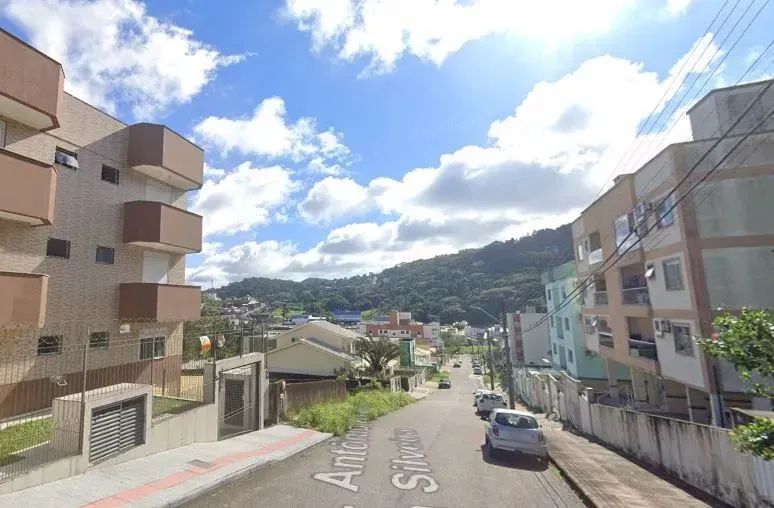 Terreno com viabilidade para 4 pavimentos, 1.362m².  Forquilhinha - São José - SC - Foto 5