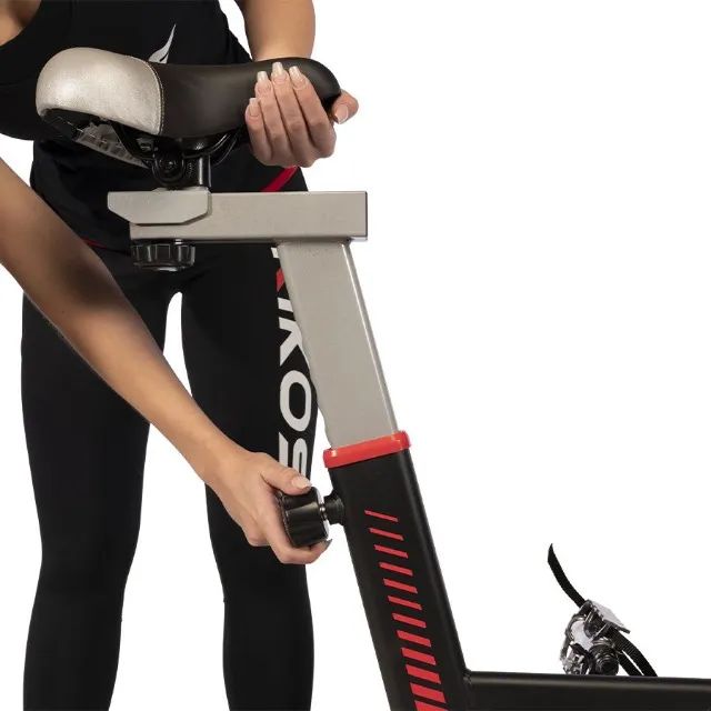 Bicicleta Spinning Kikos F5I Roda de Inércia 10Kg - Foto 4