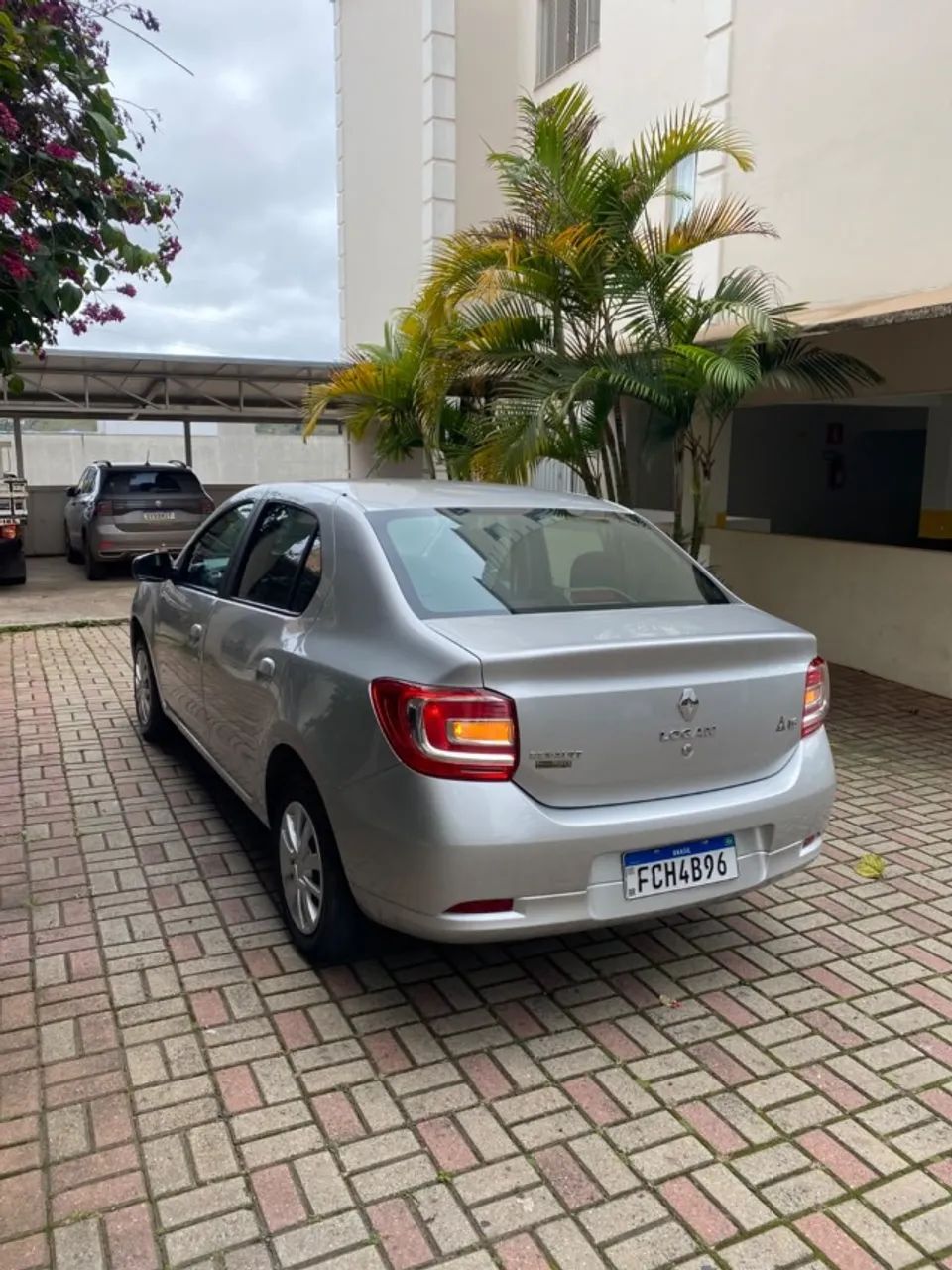 Renault Logan Expression Flex 1.6 16V 4P 2019 - Foto 4