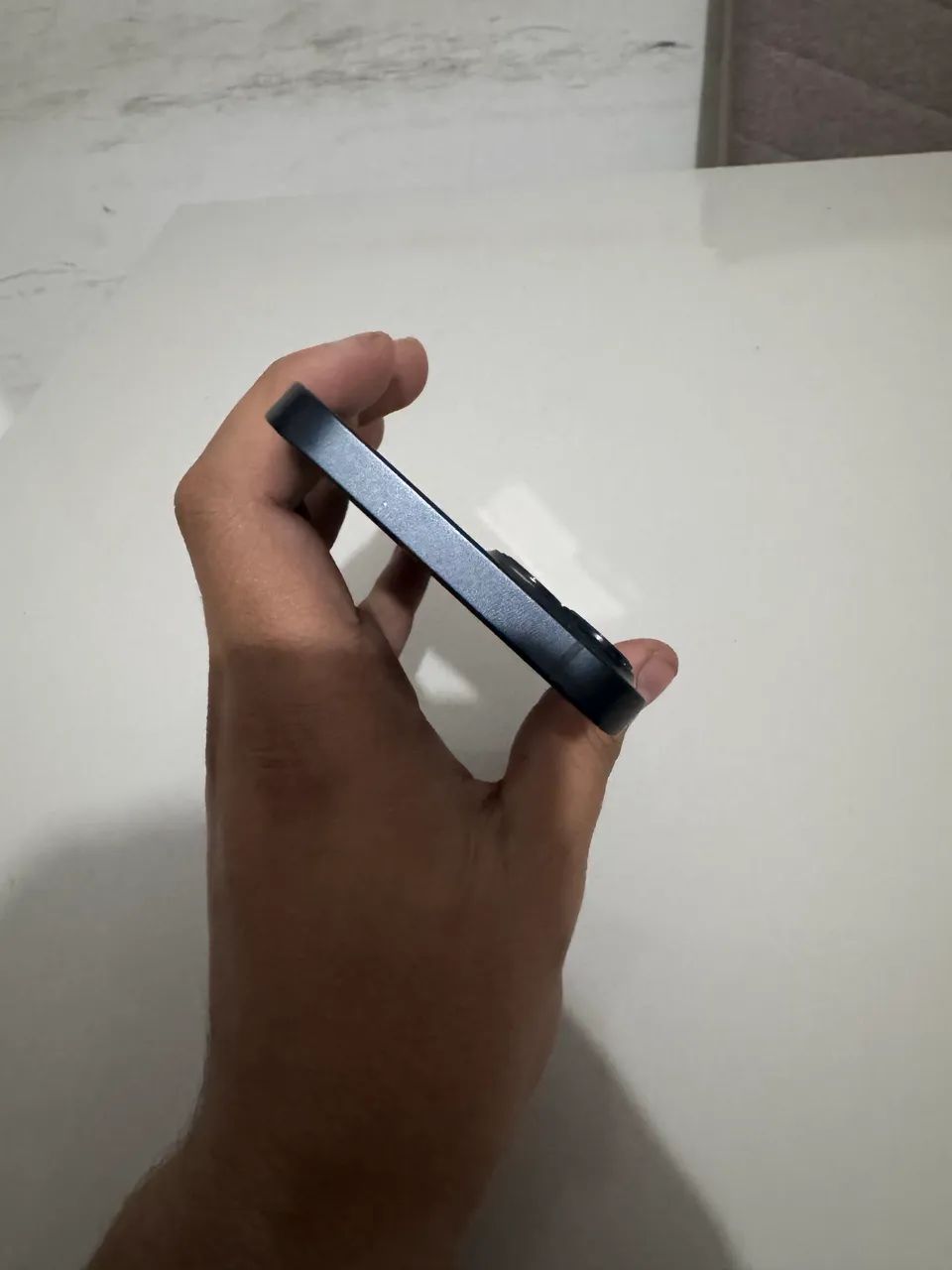 iPhone 13 Azul - Ótimo Estado 12x S/J - Foto 4