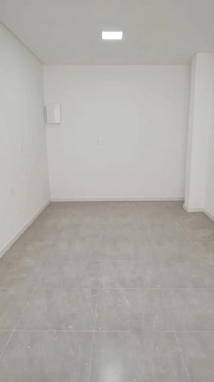 Sala comercial no centro de Indaial - Foto 2