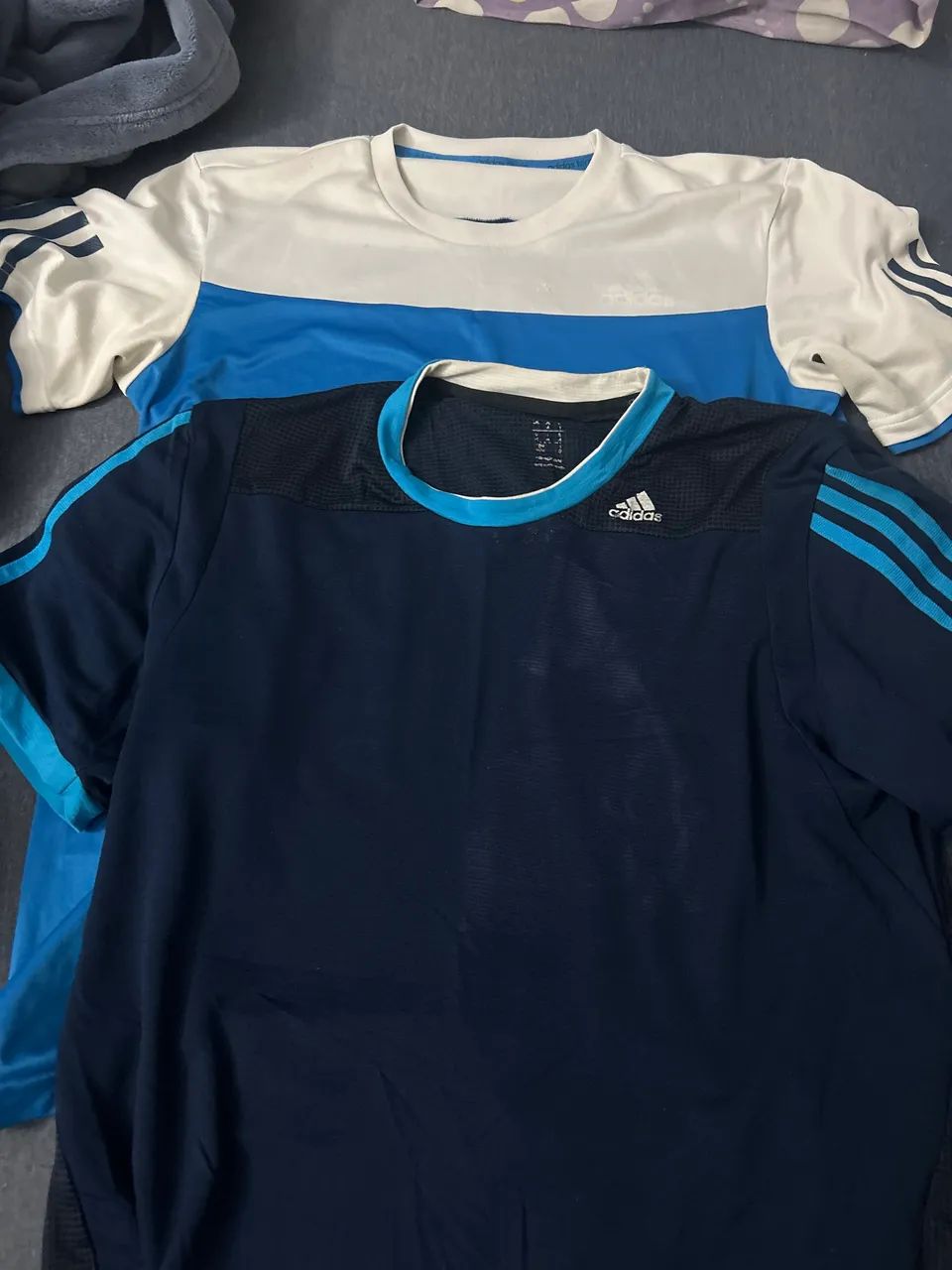 2 camisas 