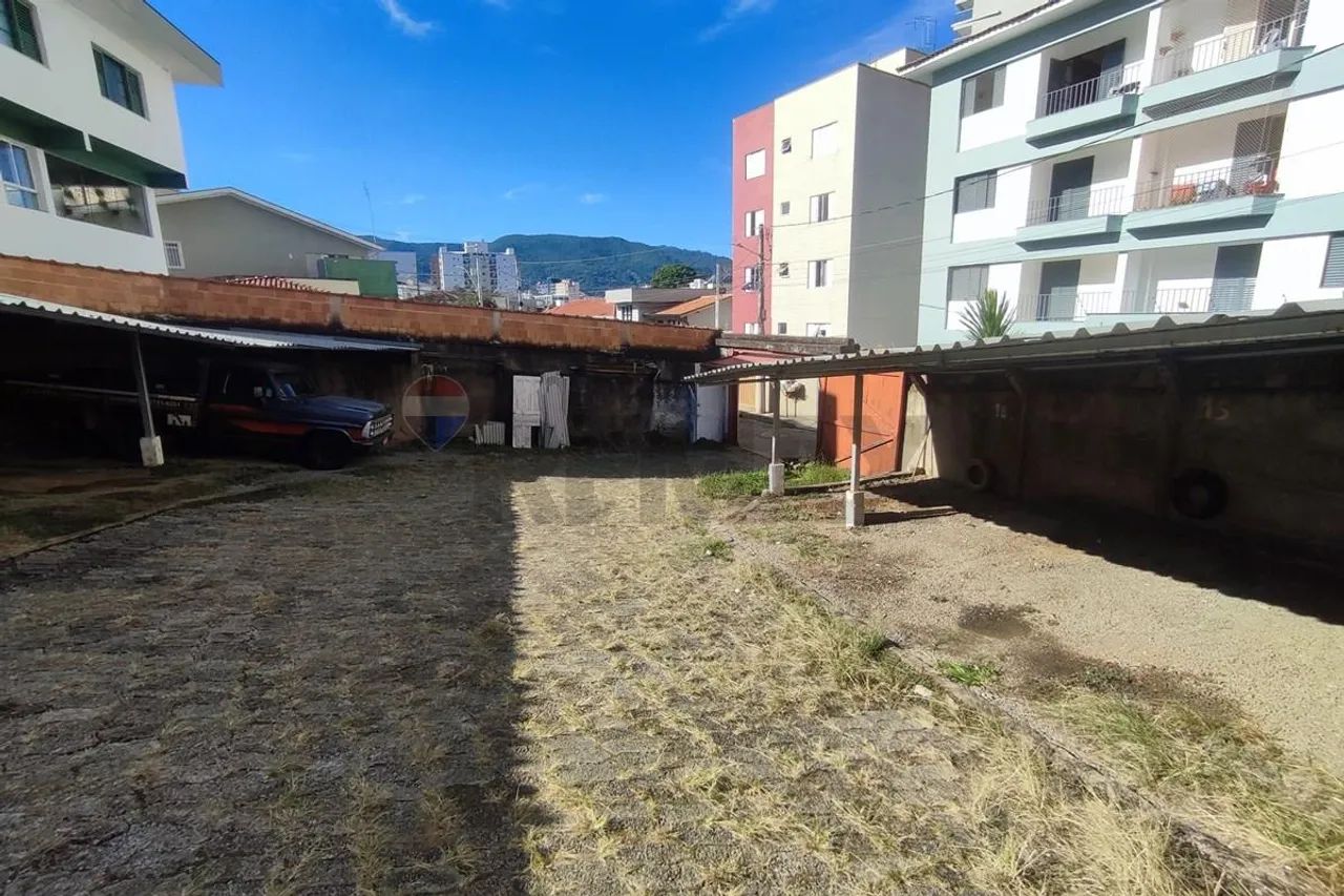 TERRENO 300m² Central - Foto 3