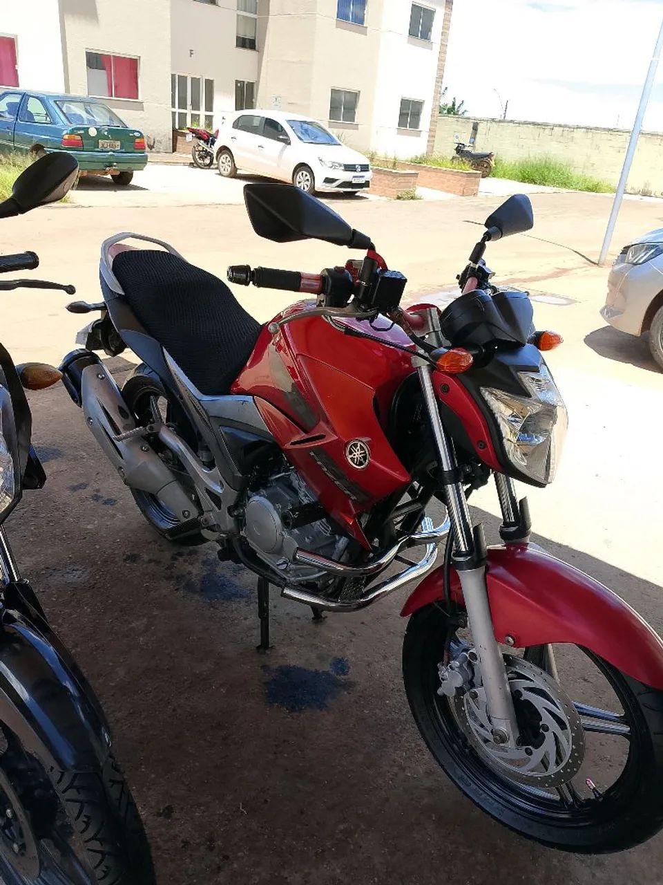 Vendo ou troco por outra mais nova  - Foto 3