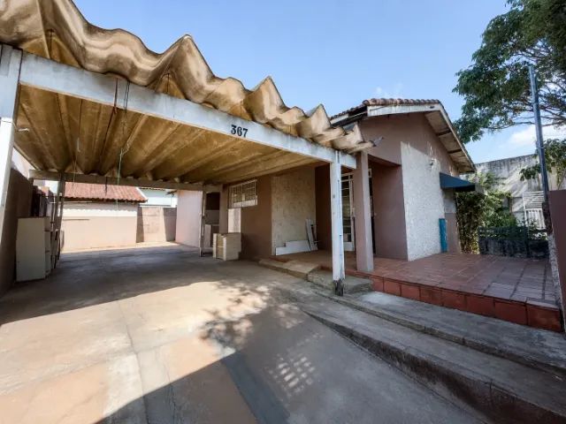 Duas casas no Centro de Tupã, 5 quartos e 3 vagas - Foto 3