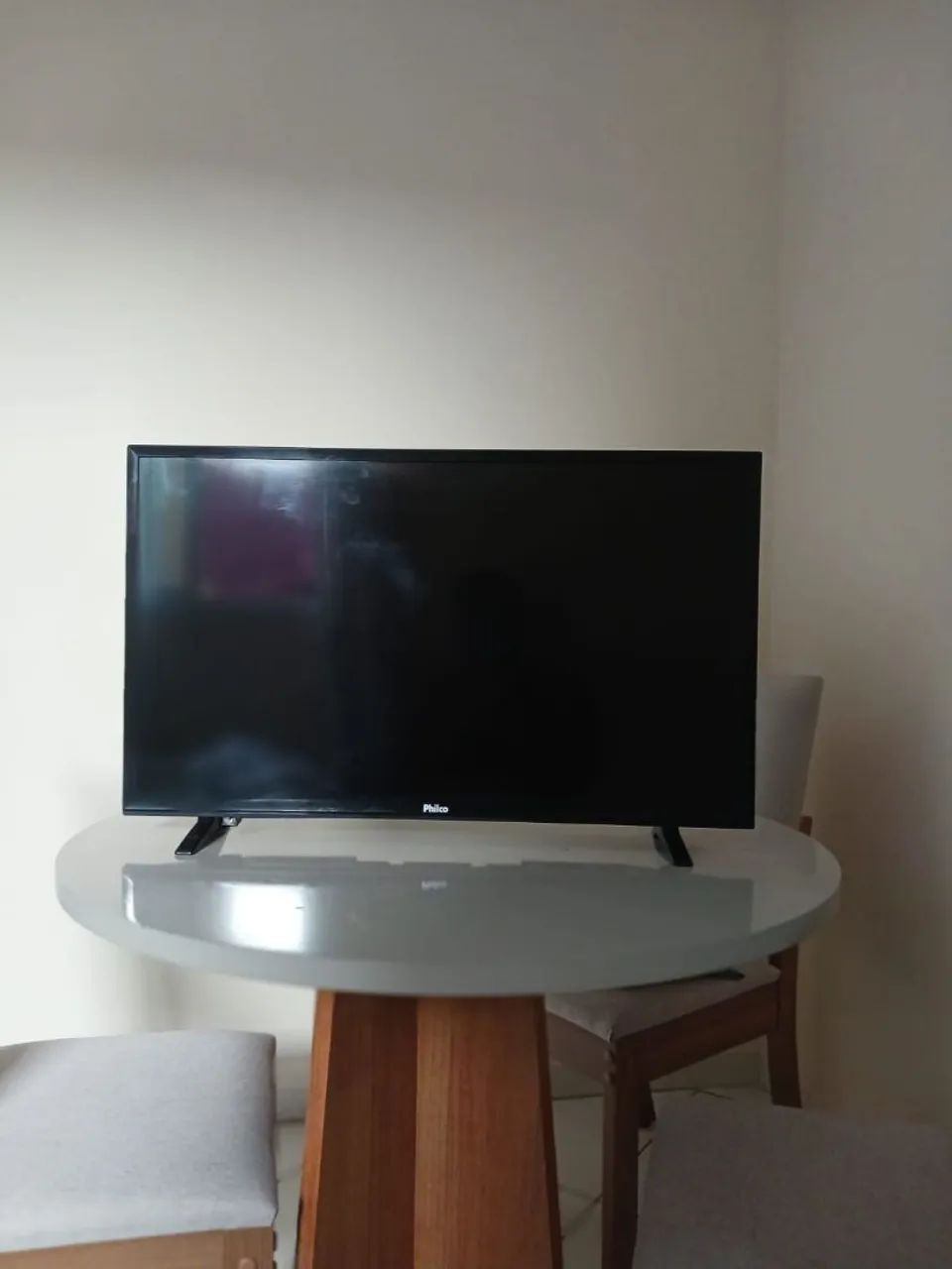 Tv led Philco
