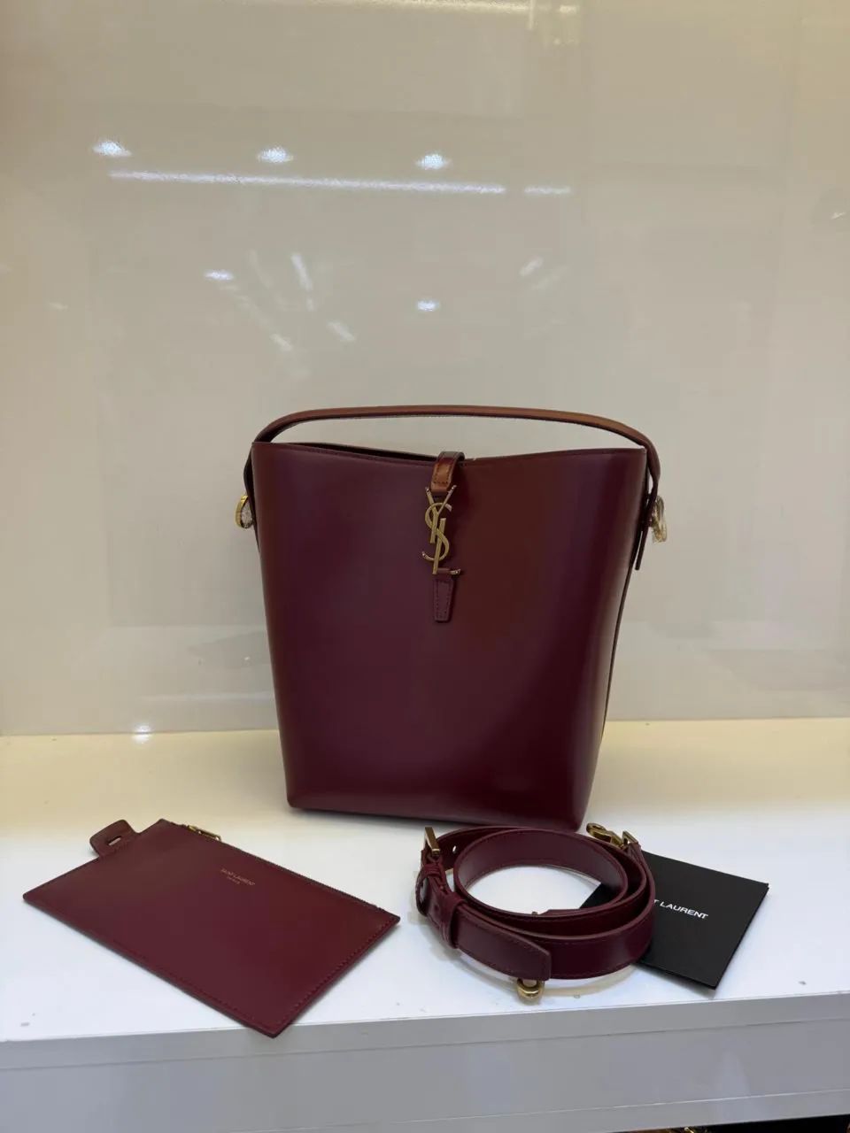 Bolsa ysl em couro legítimo 