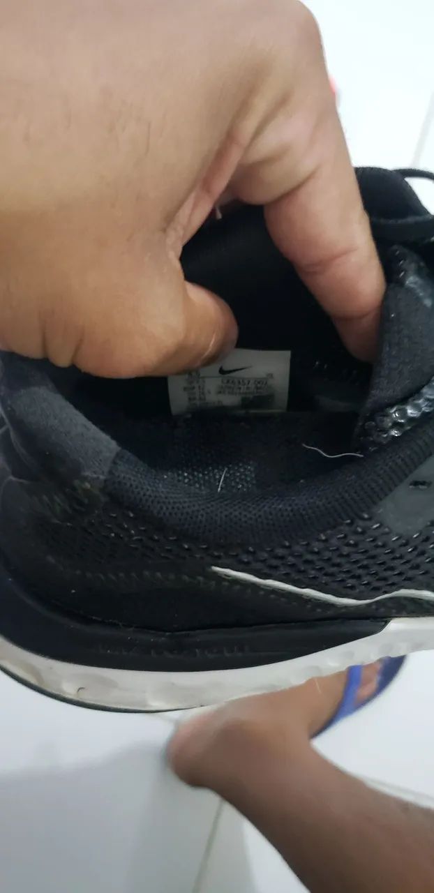 Doias Tênis Nike original  - Foto 4