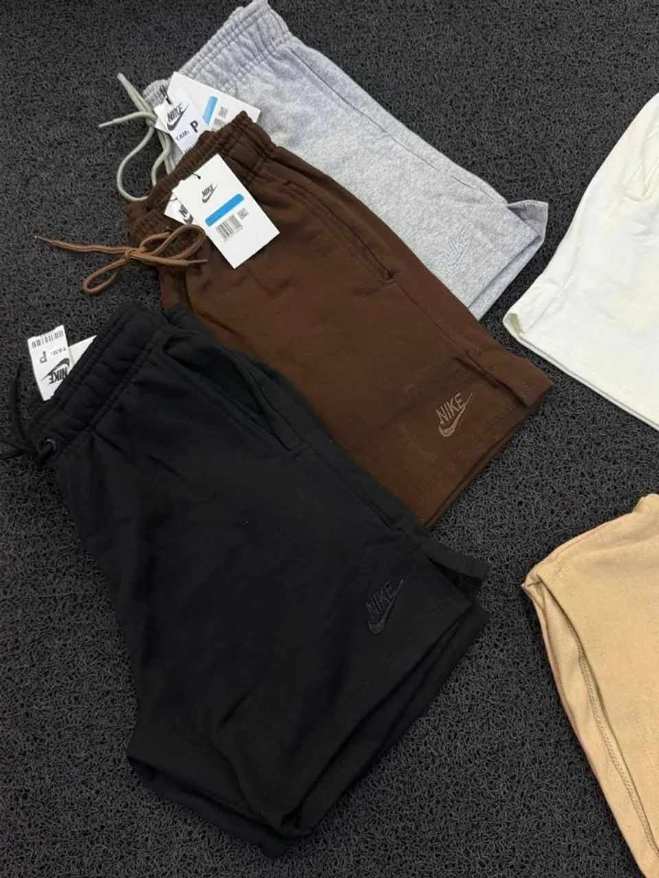 SHORT MOLETON NIKE - Foto 2
