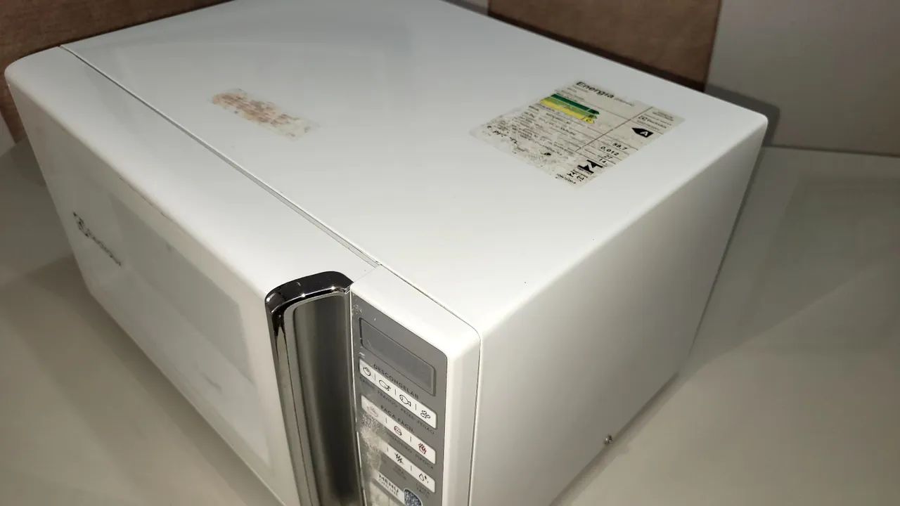 Micro-ondas Electrolux 34L com funções. Valor negociável. - Foto 5