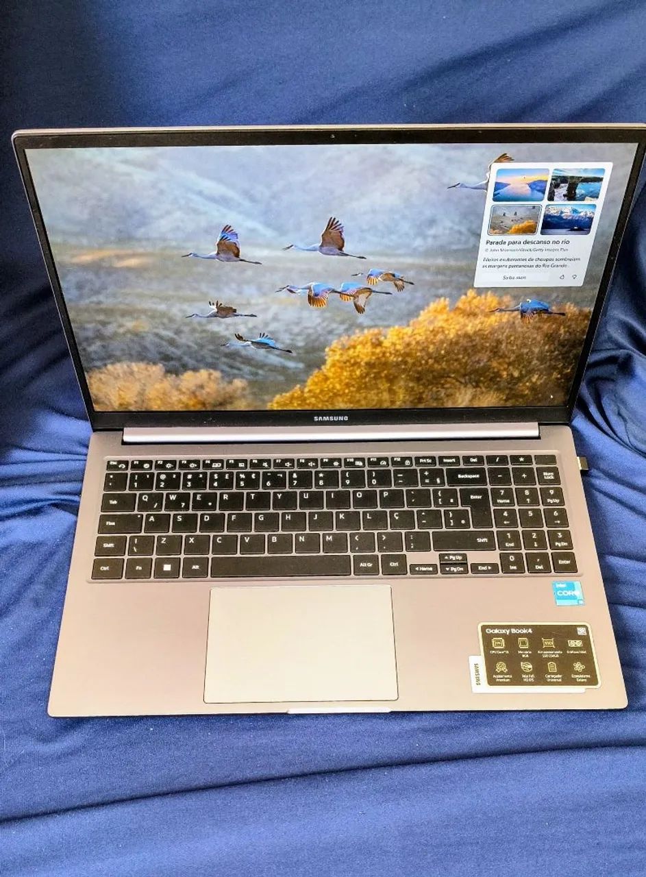 Notebook Samsung Galaxy Book 4 i3 8g 256g