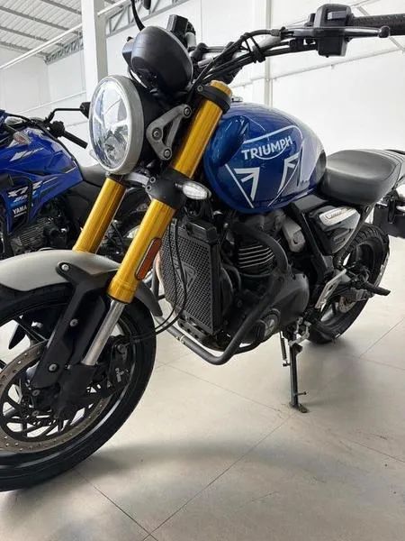 TRIUMPH SPEED 400 2025 - Foto 3