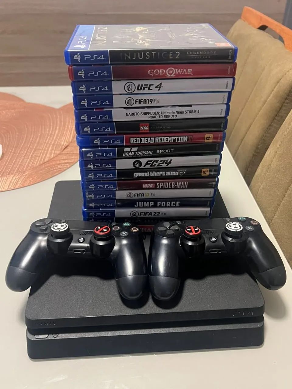 Playstation 4  + 16 jogos de mídia física  - Foto 2
