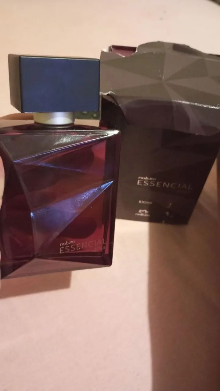 Perfume da natura masculino .