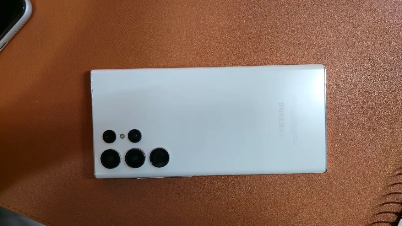 Samsung Galaxy S22 Ultra 256GB - Foto 5