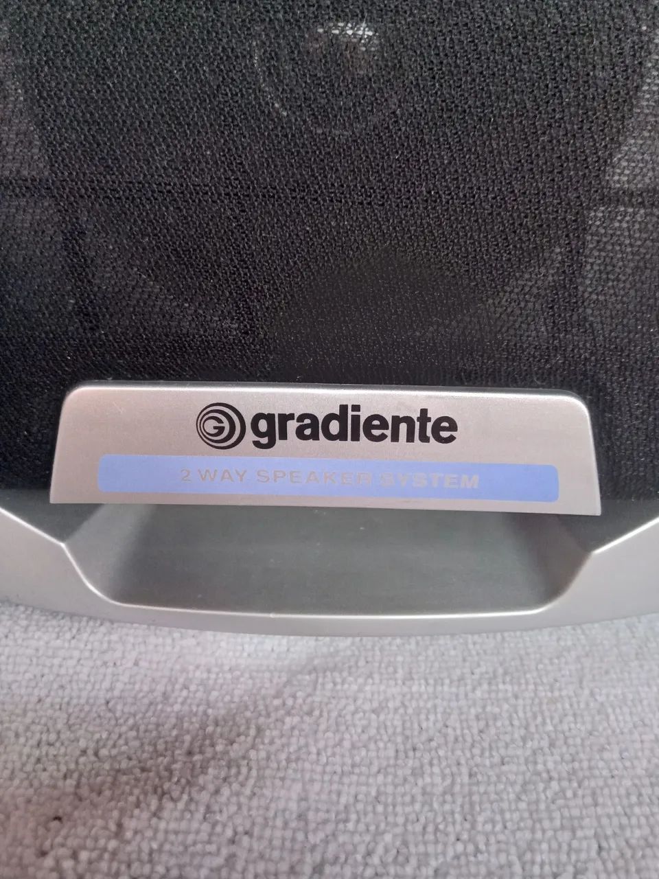 Vendo 2 caixas de som em perfeito estado  - Foto 5