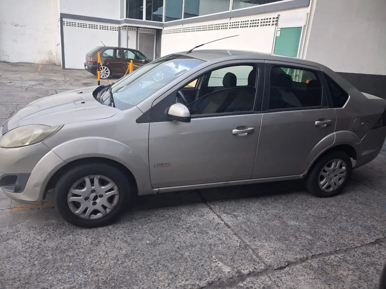Ford Fiesta Fiesta Sed. 1.6 8V Flex 4p 2012