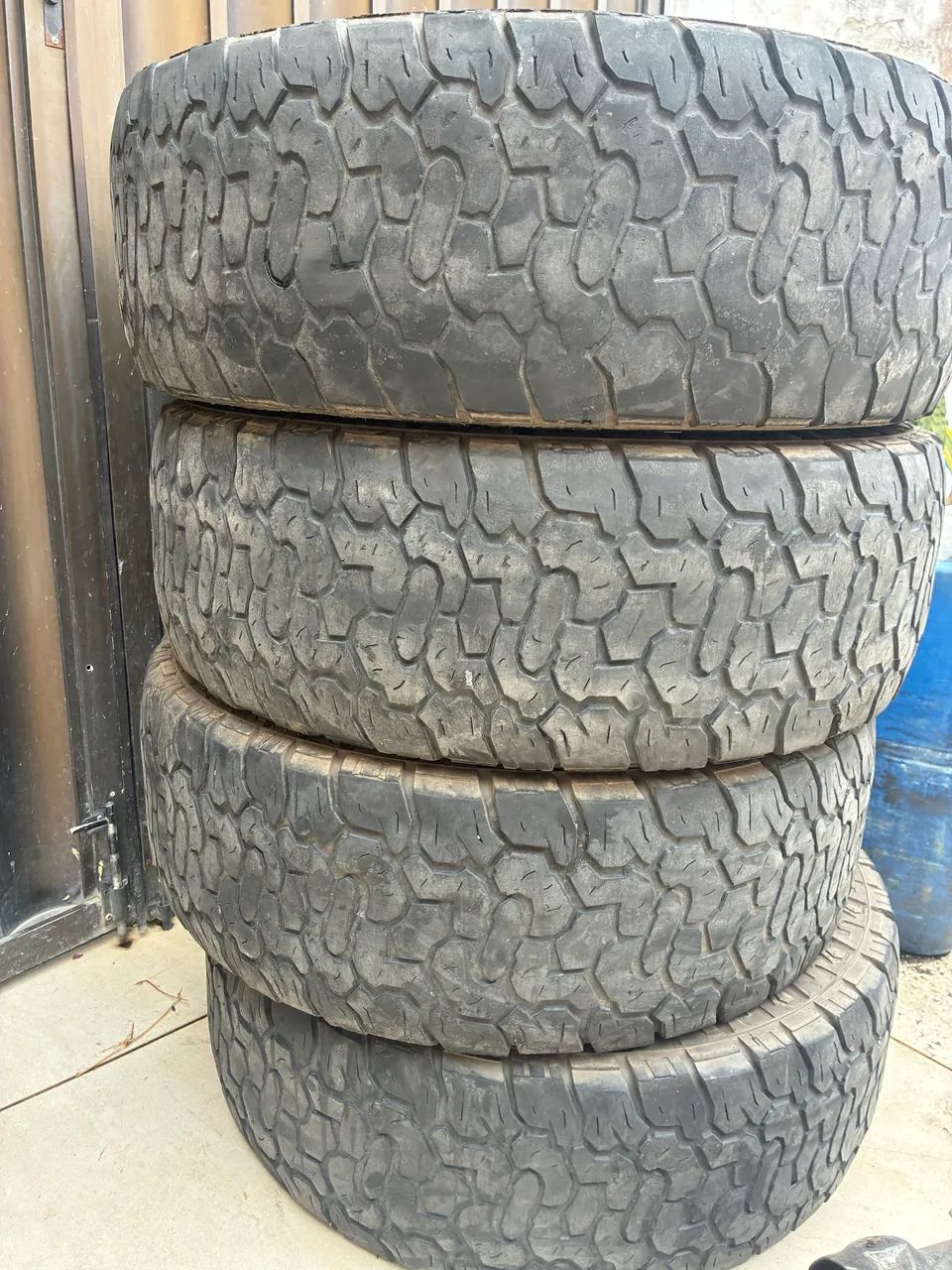 Pneu 265 75 r16 - Foto 2