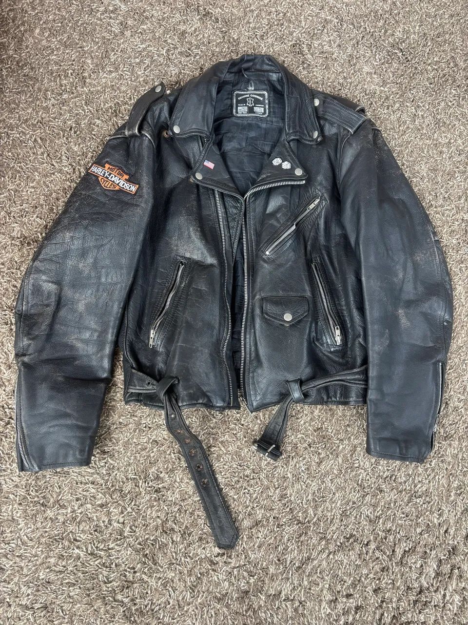 Lote de jaquetas Harley Davidson e Levis - Foto 4
