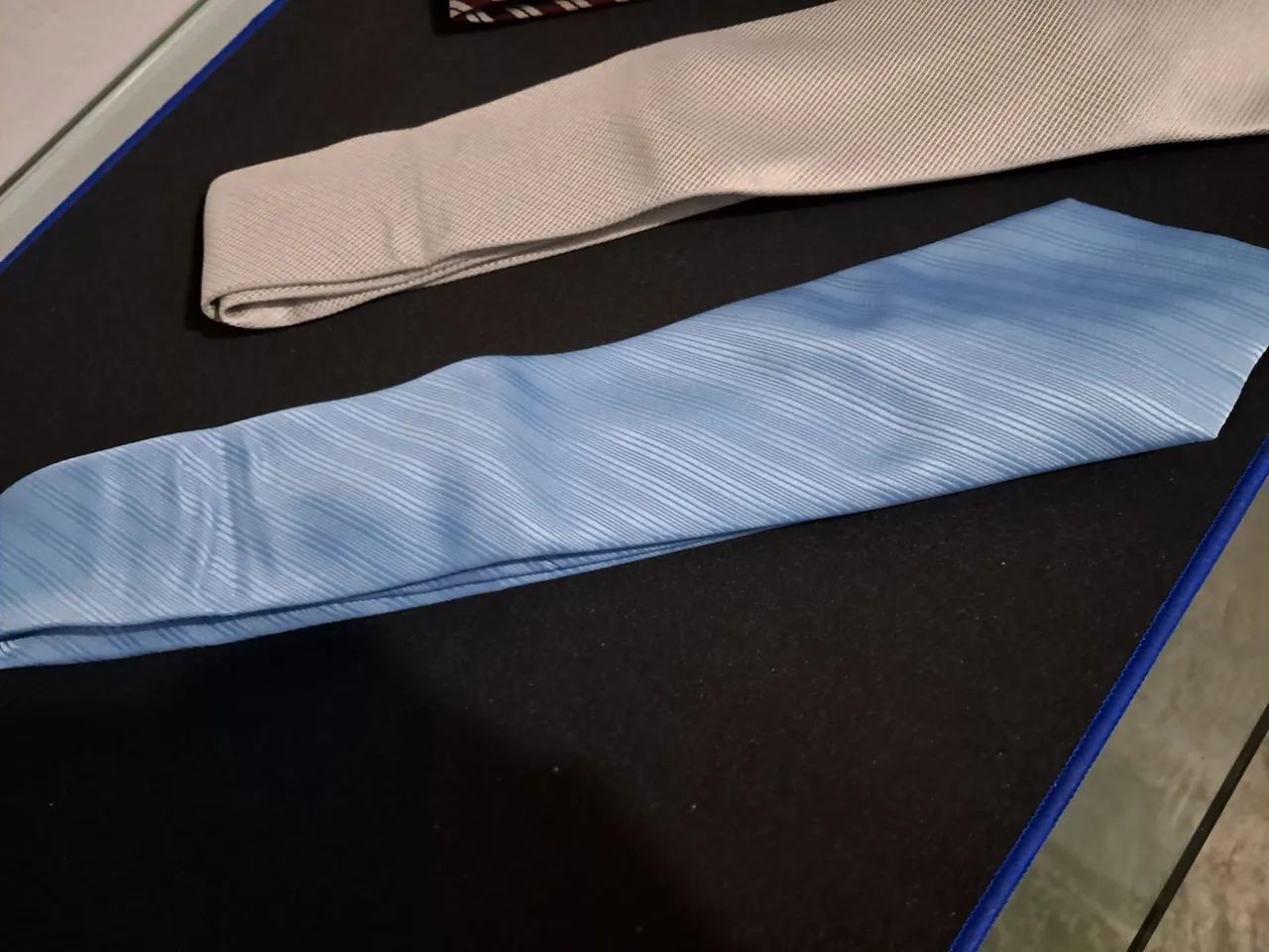 Gravatas Novas sem uso - Foto 3