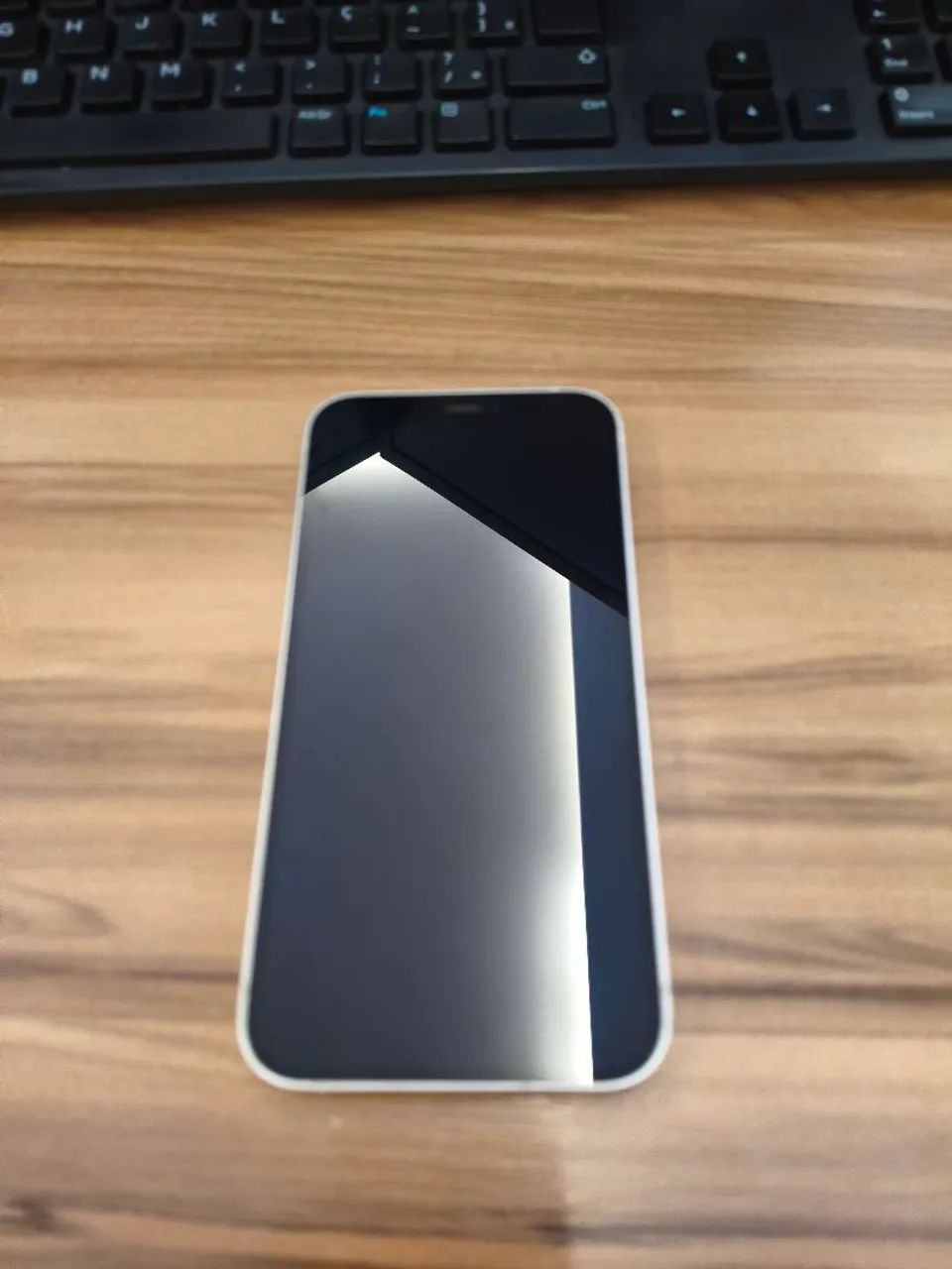 iPhone 12 - 64GB - Branco