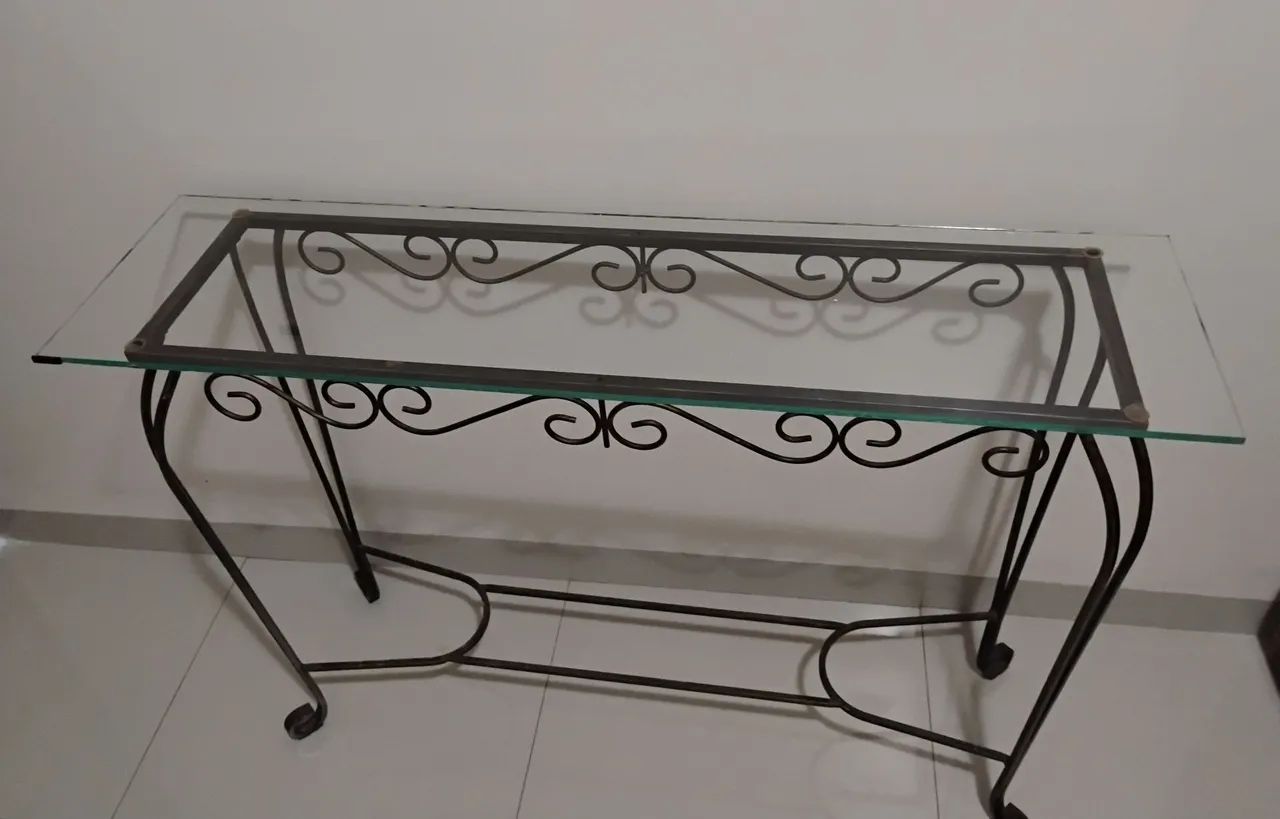 Mesa e aparador em ferro maciço. R$ 600,00 - Foto 3