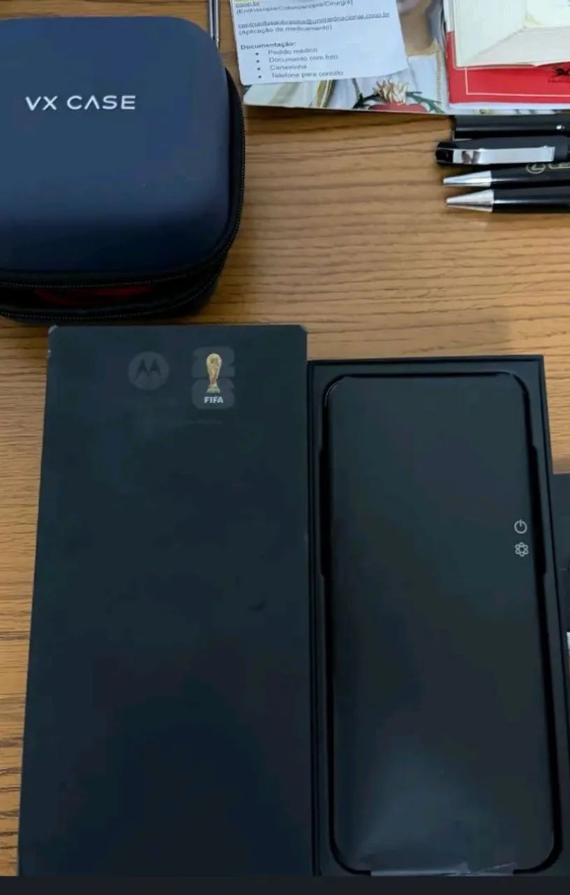 Motorola Razr 70 Rosa - Foto 3
