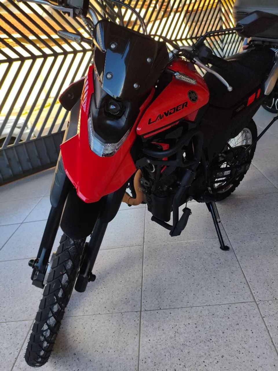 Lander 25 conect 