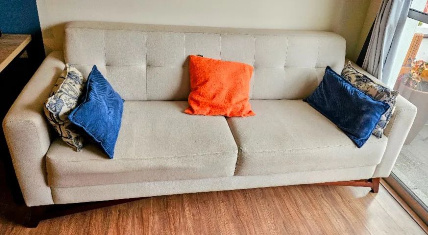 Sofá 3 Lugares Mobly (2m) - Estilo Nórdico/Linho - Design Moderno