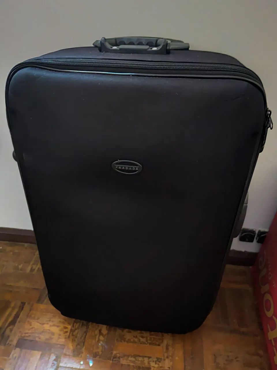 Vendo 2 malas 23. Kilos cada