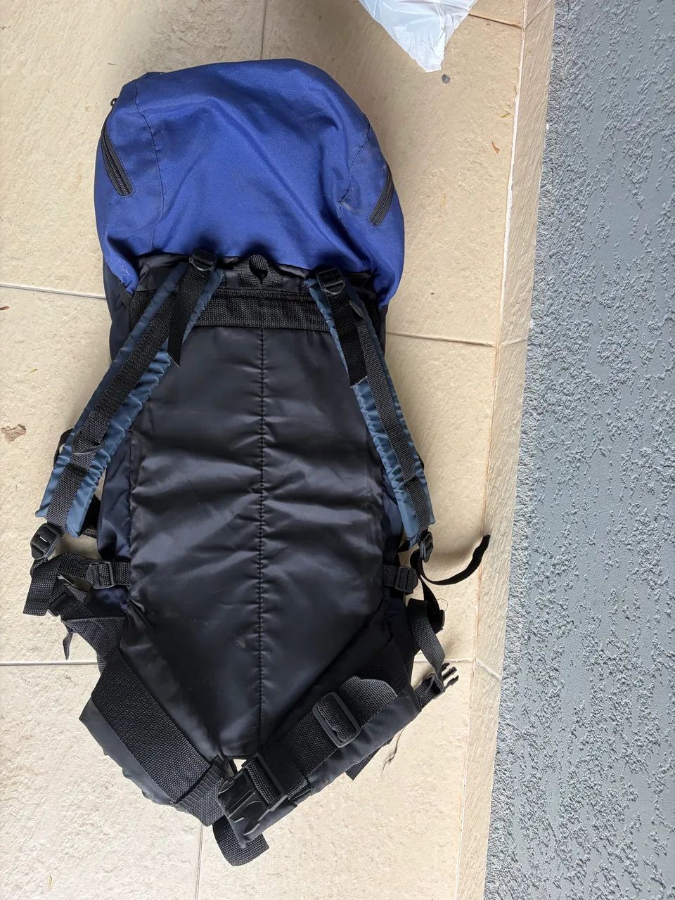 Mochila trekking 60 litros 