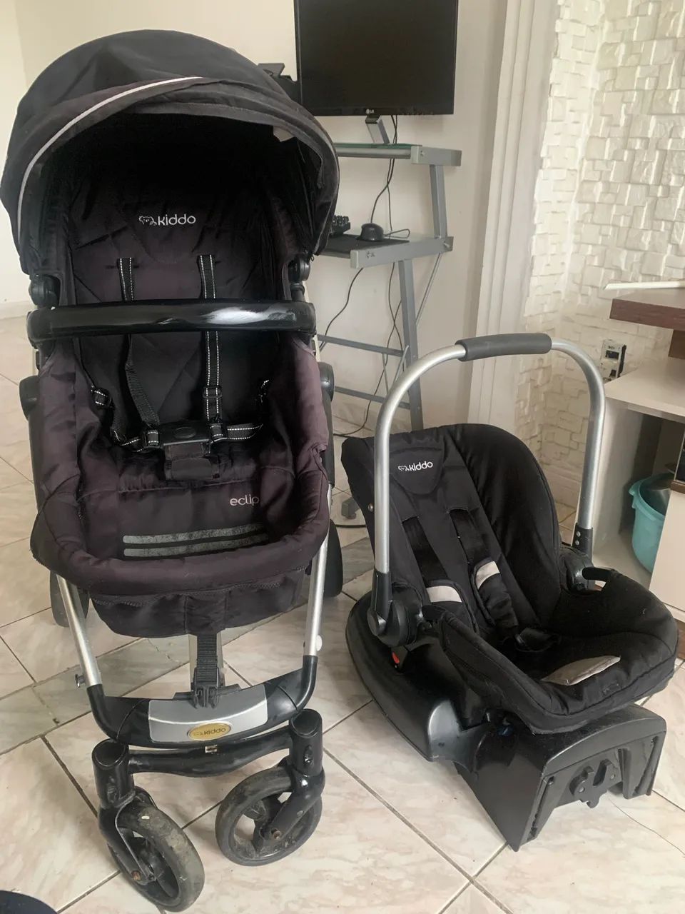 Carrinho de bebê + Bebê conforto Kiddo Eclipse - Foto 4