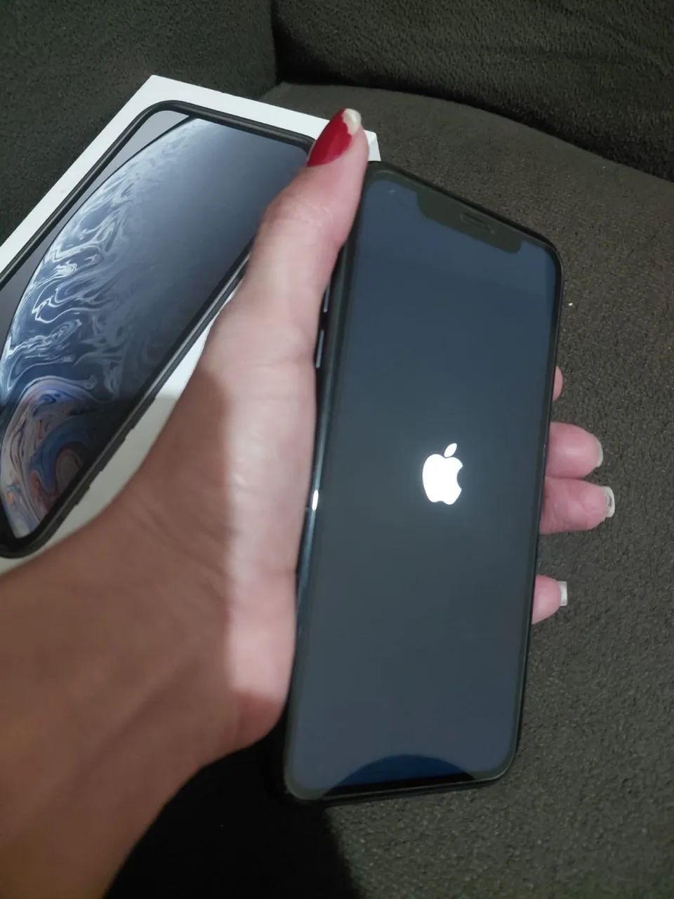 iPhone XR 64GB - Foto 2