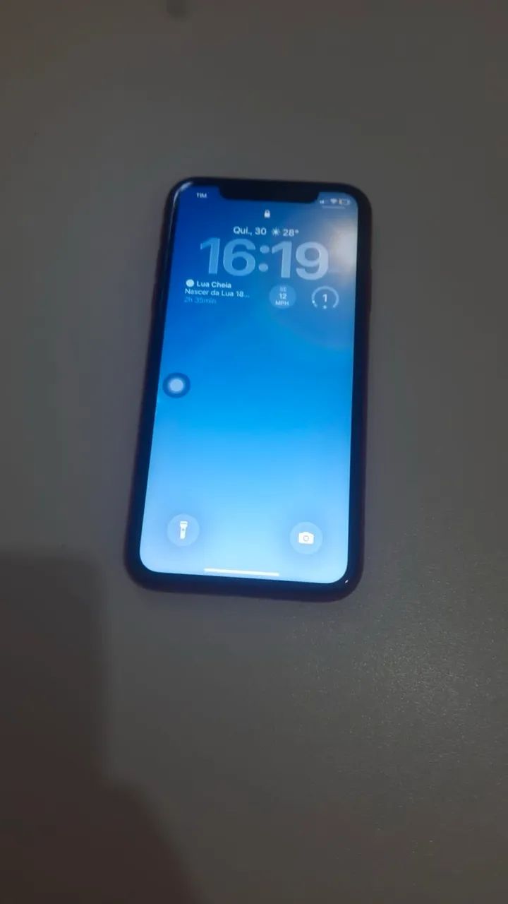 IPhone 11 64GB Red  - Foto 3