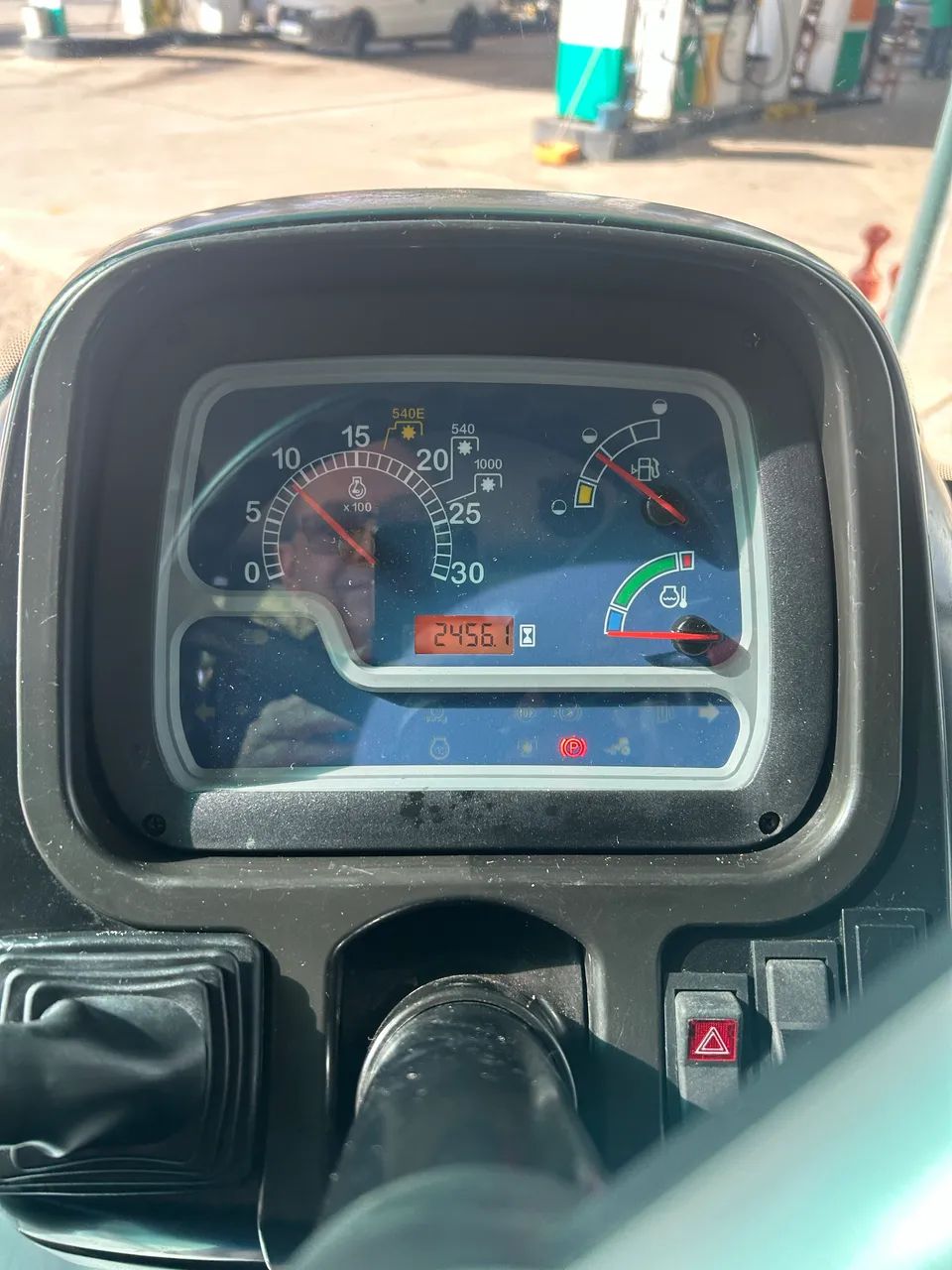 Trator New Holland 80 cv com redutor e reversor - Foto 6
