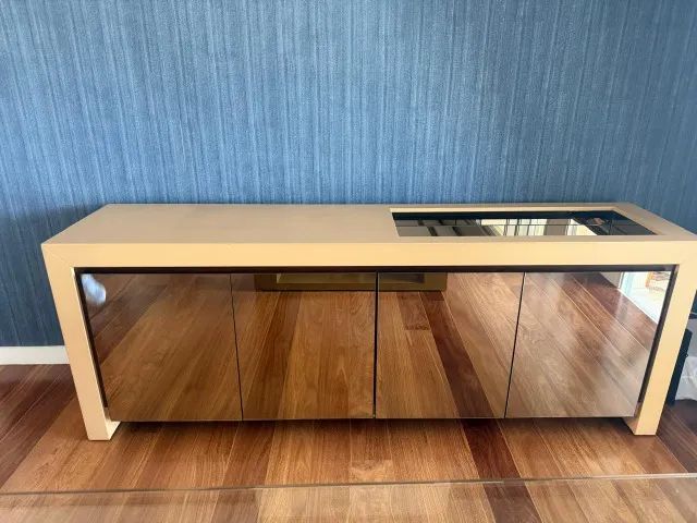 Buffet de Madeira com Portas Espelhadas - 2,20m - Design Sofisticado - Foto 5