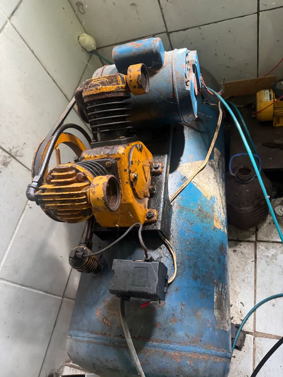 compressor industrial top