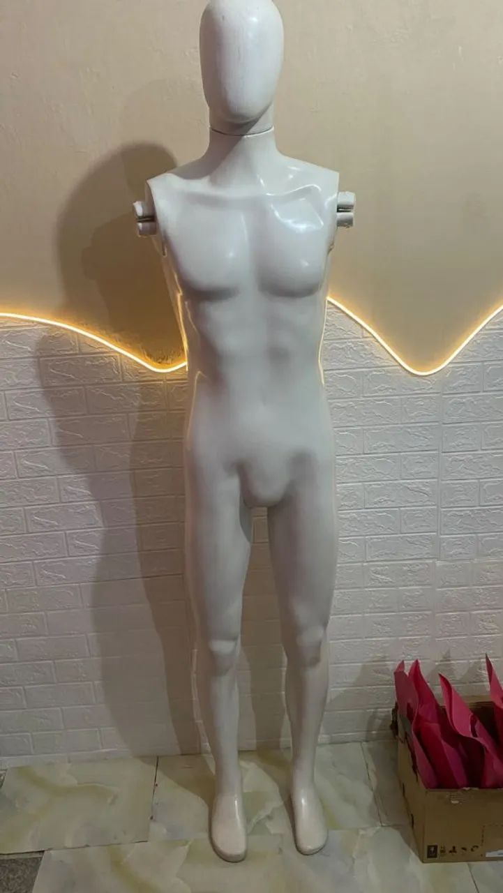 Manequim masculino 
