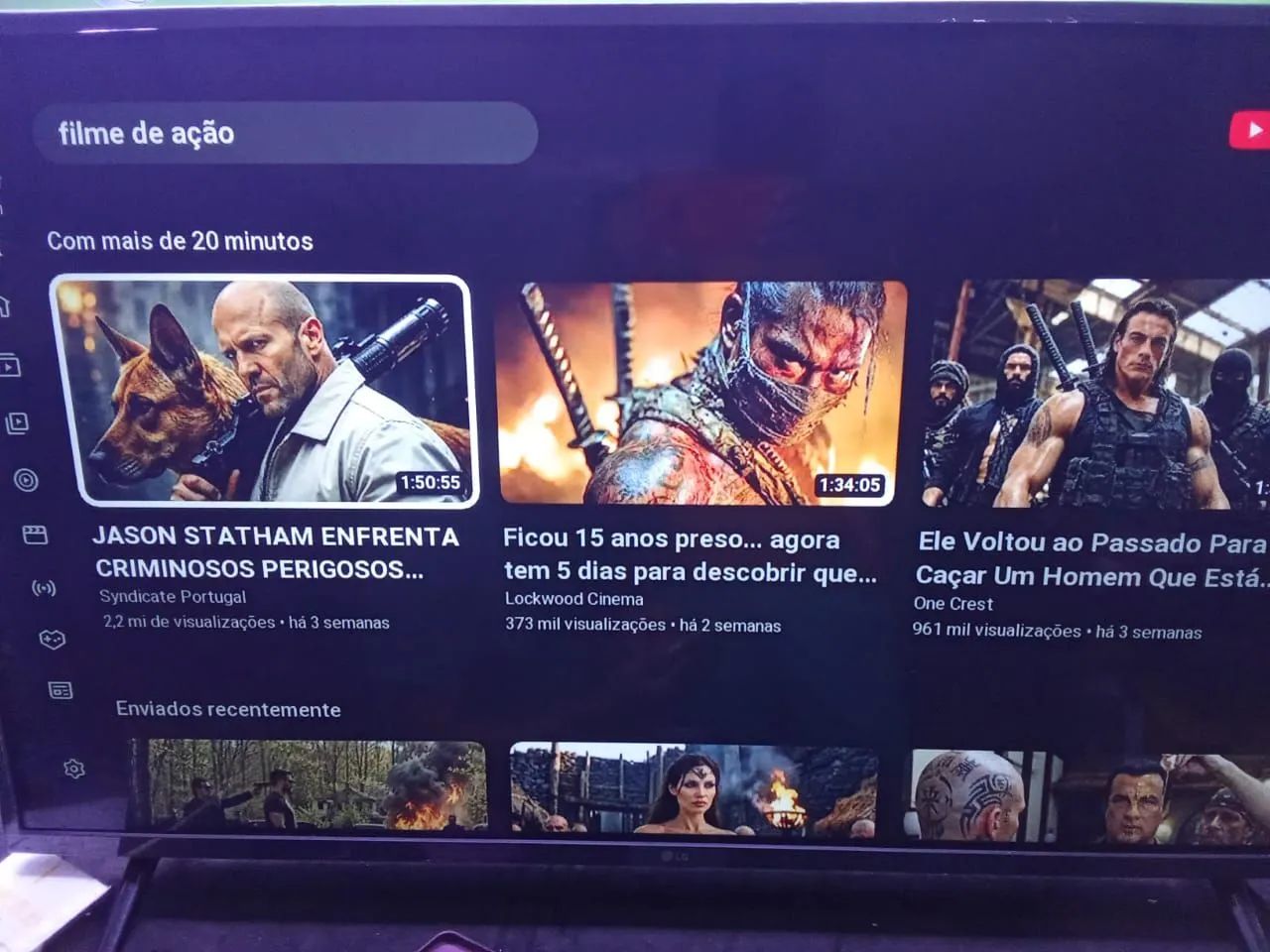 Vende-se uma TV LG 43 polegadas tudo funcionando pé e controle completo - Foto 3