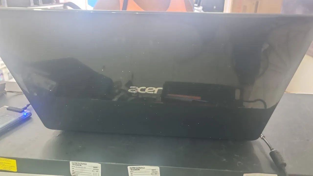 Notebook Acer Aspire E1-531 - Foto 3
